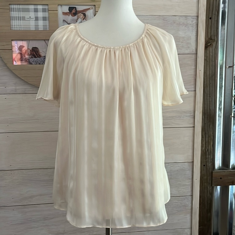 Lauren Conrad Silky Lined Top S